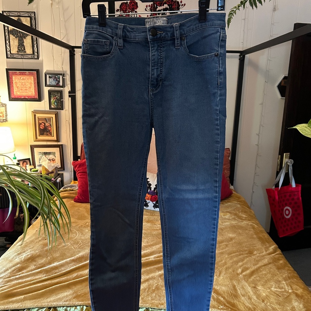 Free People Classic Blue Jeans